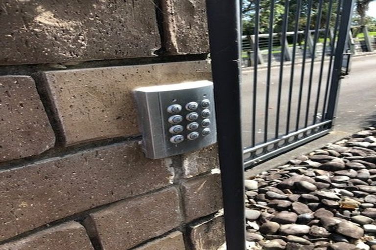 Photo of property in 1/39 Manadon Street, Spotswood, New Plymouth, 4310