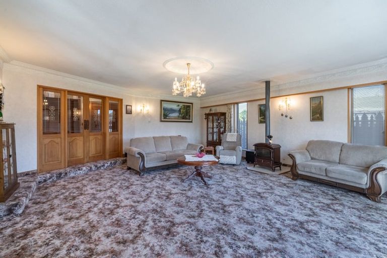 Photo of property in 18 Waterford Drive, Winton, 9720