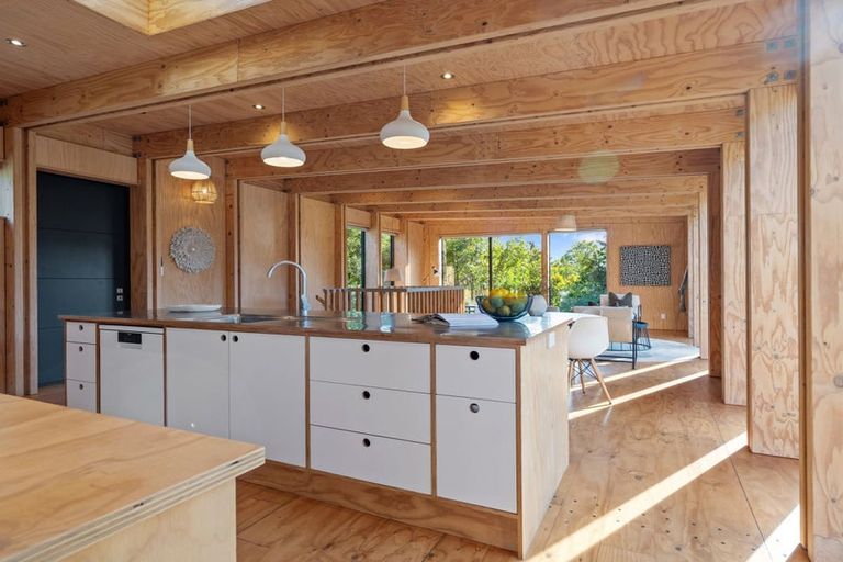 Photo of property in 59 Locking Street, Nelson South, Nelson, 7010