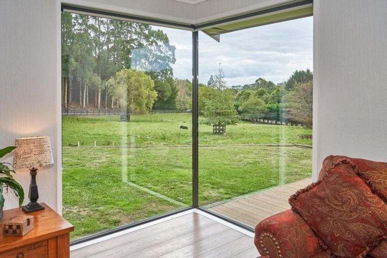 Photo of property in 25 Whisky Way, Aokautere, Palmerston North, 4471