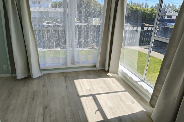 Photo of property in 18 Clearbrook Street, Shirley, Christchurch, 8052