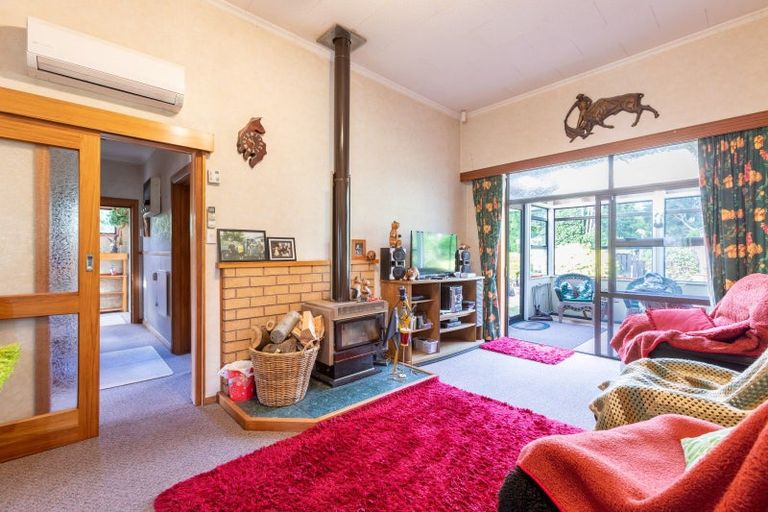 Photo of property in 77250 State Highway 2, Dannevirke, 4930