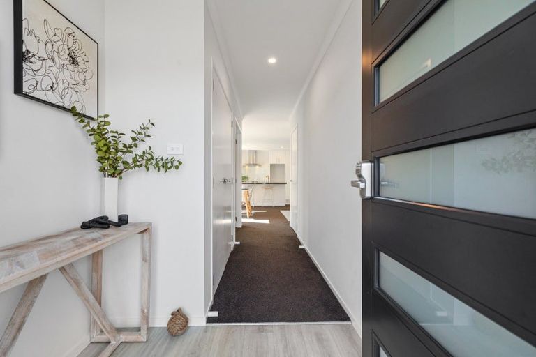 Photo of property in 118 Whakaturou Crescent, Pyes Pa, Tauranga, 3112