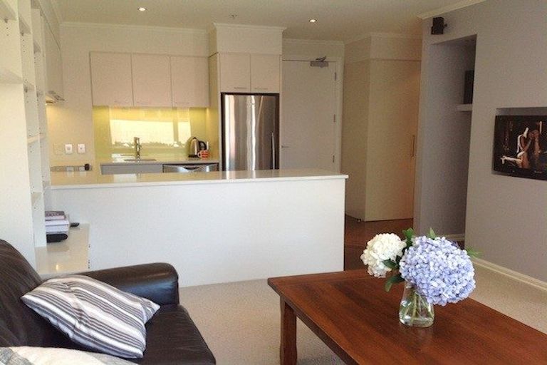Photo of property in Sanctum Apartments, 34/10b Ebor Street, Te Aro, Wellington, 6011