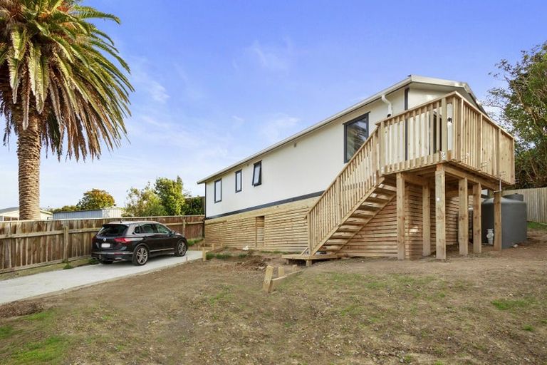 Photo of property in 104a Te Pene Avenue, Titahi Bay, Porirua, 5022