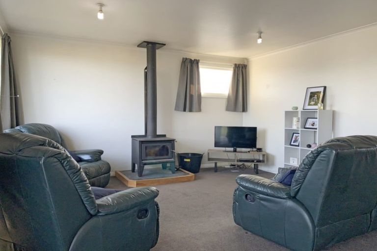 Photo of property in 15 Stamford Street, Balclutha, 9230