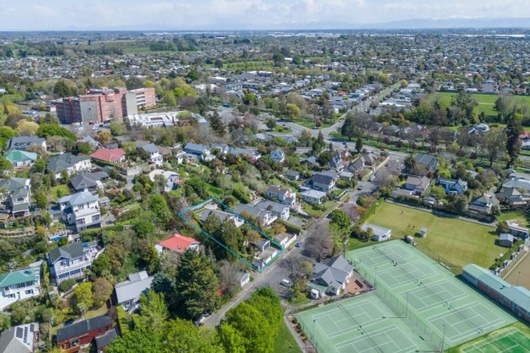Photo of property in 14 Valley Road, Cashmere, Christchurch, 8022