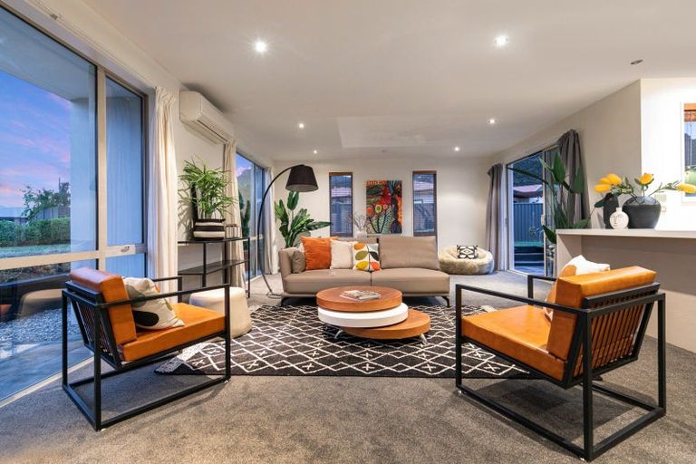 Photo of property in 9 Marbleleaf Lane, Albert Town, Wanaka, 9305