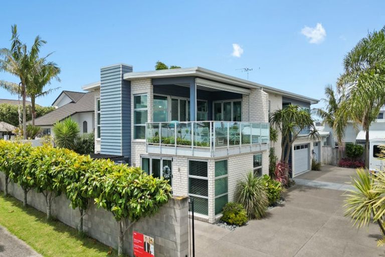 Photo of property in 66 Rototuna Road, Rototuna, Hamilton, 3210