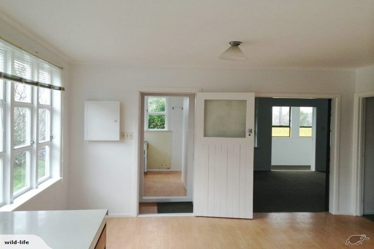 Photo of property in 2 Nield Road, Manurewa, Auckland, 2102