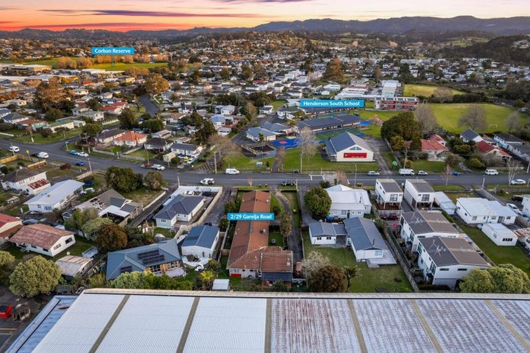 Photo of property in 3/29 Garelja Road, Henderson, Auckland, 0612