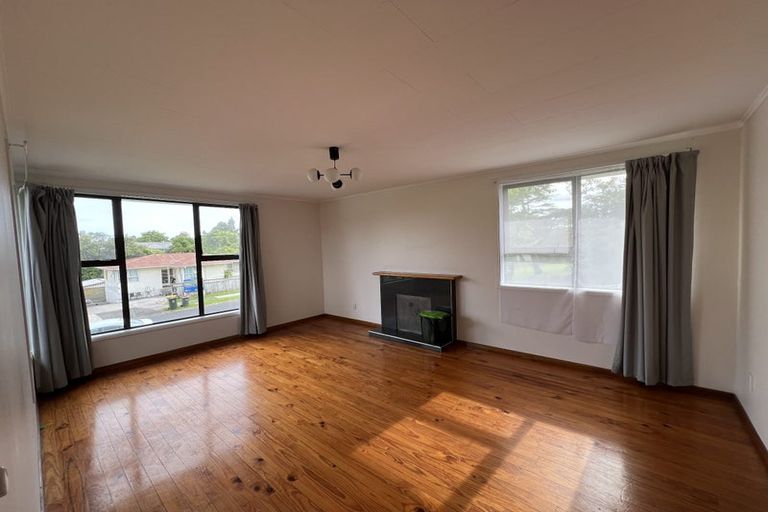 Photo of property in 9 Ennis Avenue, Pakuranga Heights, Auckland, 2010