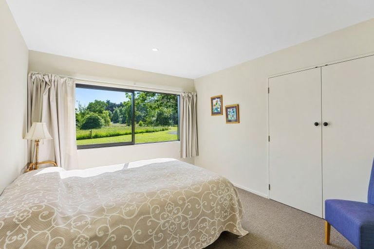 Photo of property in 107 Taylors Road, Otaki, 5583