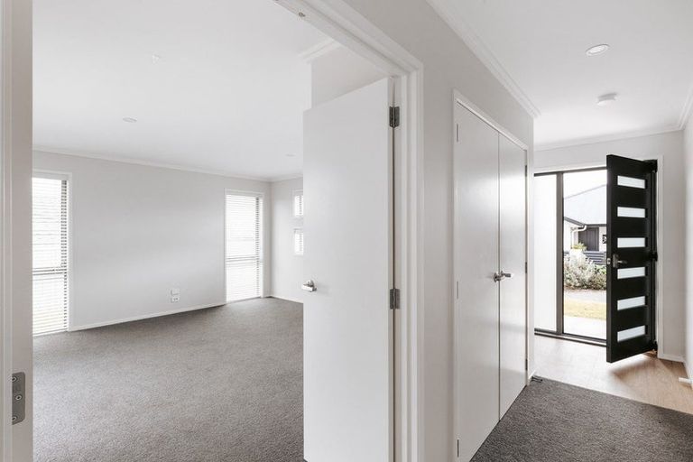 Photo of property in 12 Ridge Drive, Omokoroa, 3114