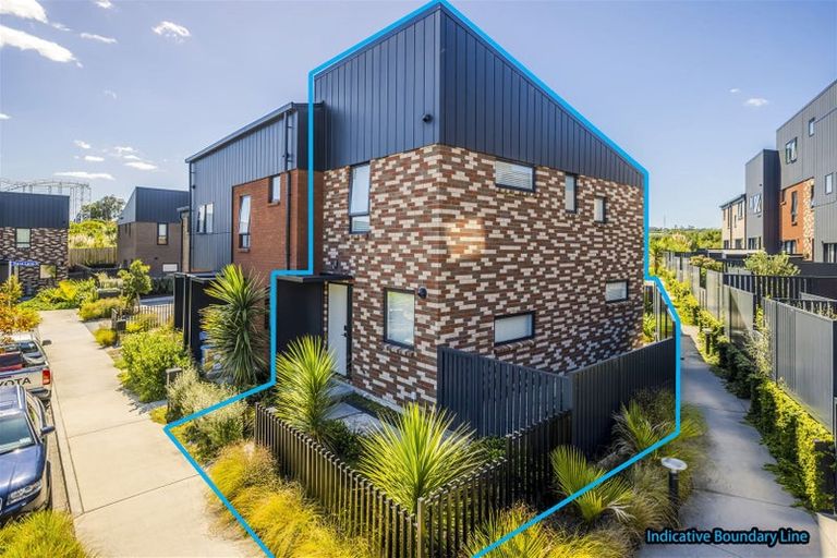 Photo of property in 50 Kotuitui Street, Manukau, Auckland, 2104