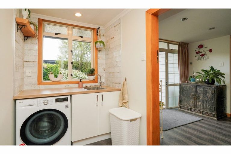 Photo of property in 102 Ross Street, Grasmere, Invercargill, 9810