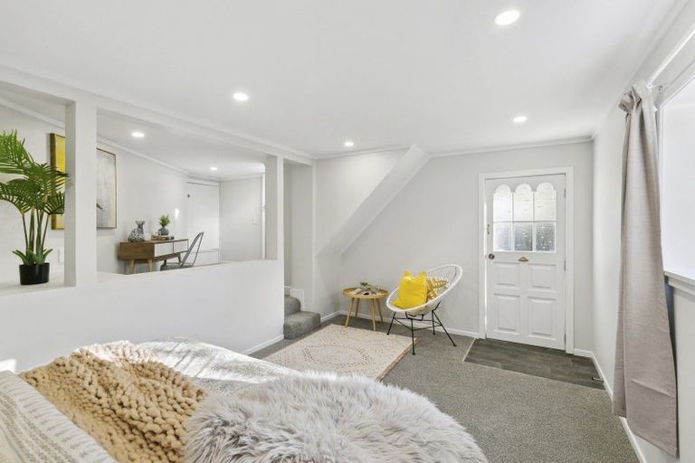 Photo of property in 3 Grenfell Drive, Karori, Wellington, 6012