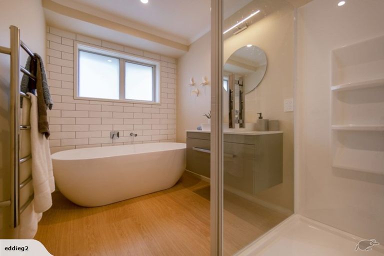 Photo of property in 3 Bravo Place, Whitianga, 3510