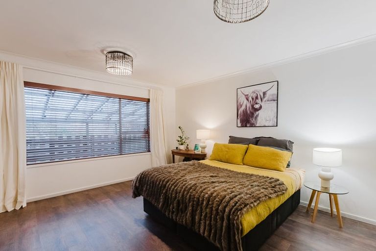 Photo of property in 7 Livet Place, Papakowhai, Porirua, 5024