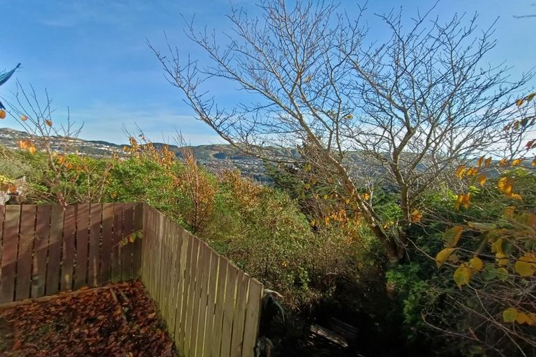 Photo of property in 125 Mark Avenue, Grenada Village, Wellington, 6037