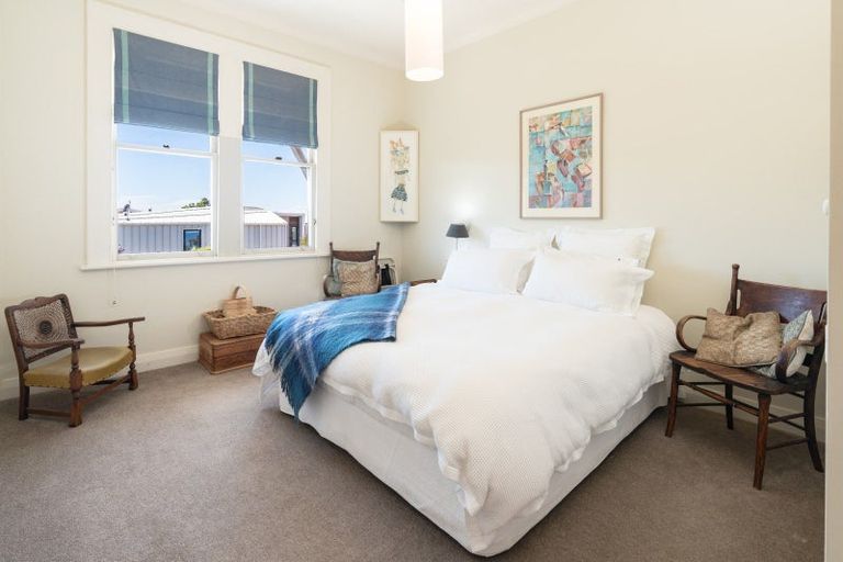 Photo of property in 42 Central Terrace, Kelburn, Wellington, 6012