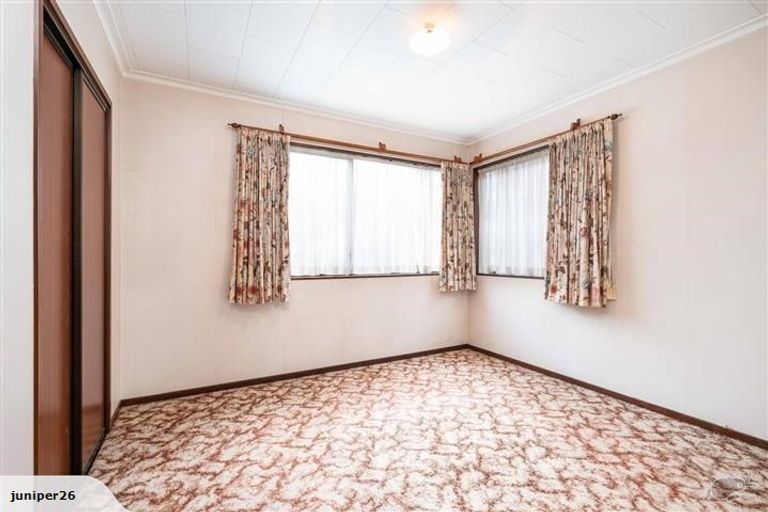 Photo of property in 667 Castle Street, North Dunedin, Dunedin, 9016