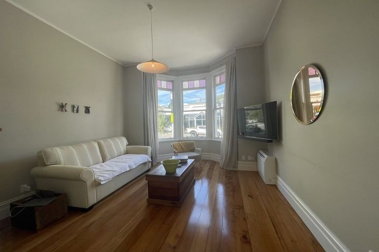 Photo of property in 15 Elizabeth Street, Mount Victoria, Wellington, 6011