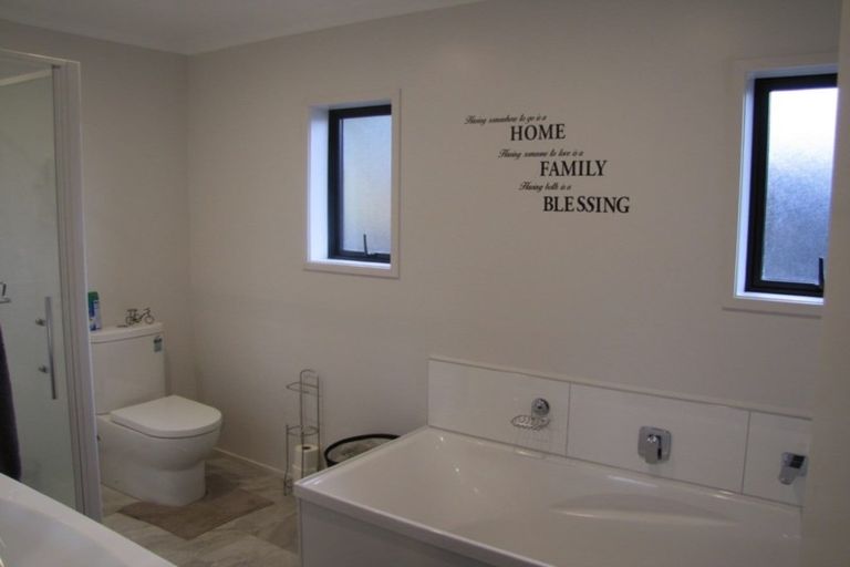 Photo of property in 93 Hindmarsh Drive, Rangatira Park, Taupo, 3330