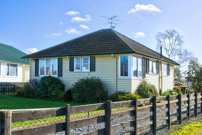 Photo of property in 148 Cole Street, Masterton, 5810
