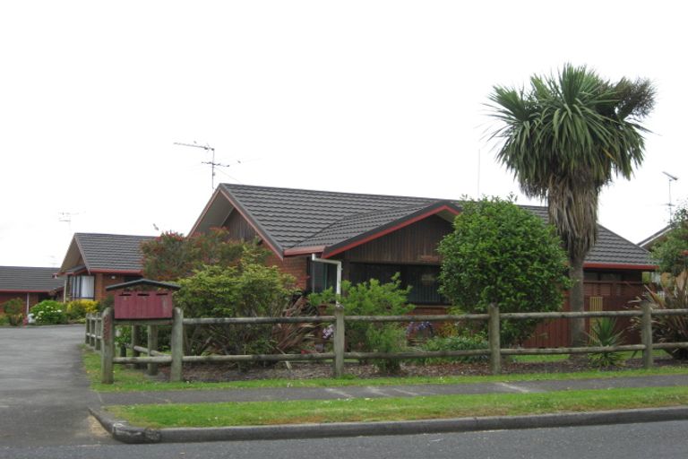 Photo of property in 3/288 Queen Street, Pukekohe, 2120