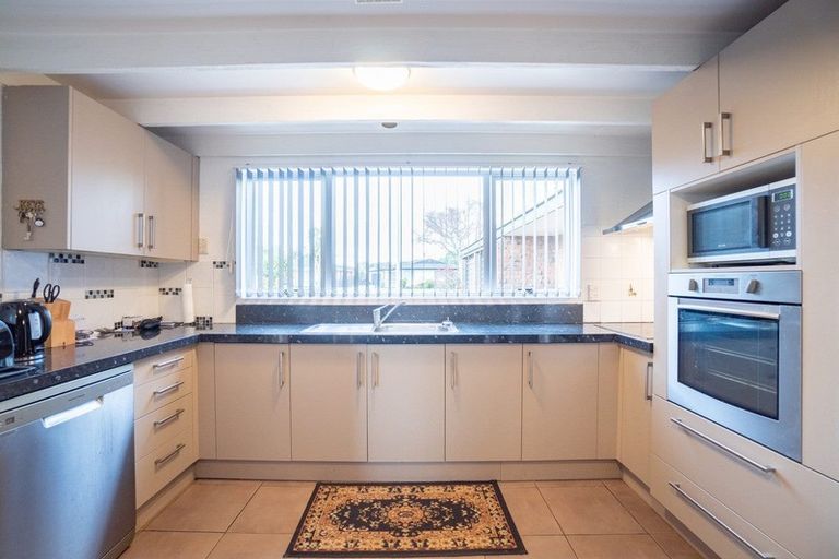 Photo of property in 111 Benmore Avenue, Cloverlea, Palmerston North, 4412