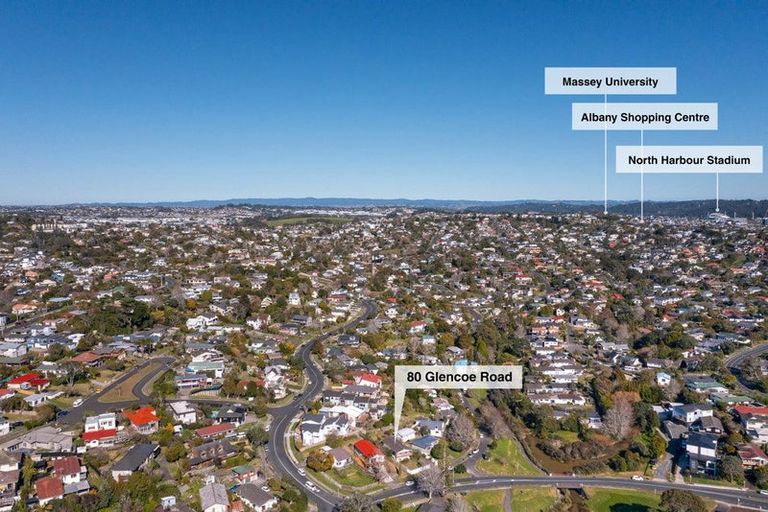 Photo of property in 80 Glencoe Road, Browns Bay, Auckland, 0630