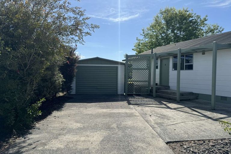 Photo of property in 112 Lethbridge Street, Feilding, 4702