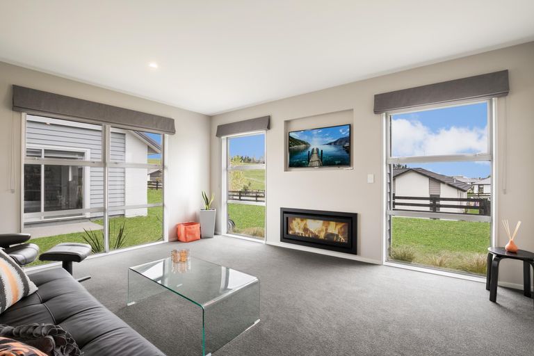 Photo of property in 40 Mcintosh Drive, Pokeno, 2471