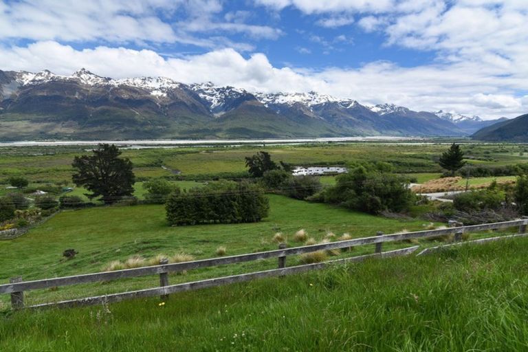 Photo of property in 226 Glenorchy-paradise R, Glenorchy, 9372