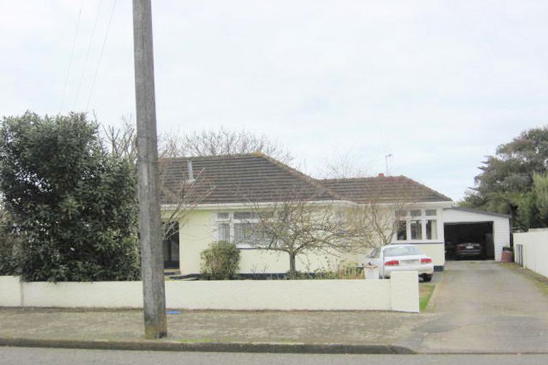 Photo of property in 115 Weraroa Road, Levin, 5510