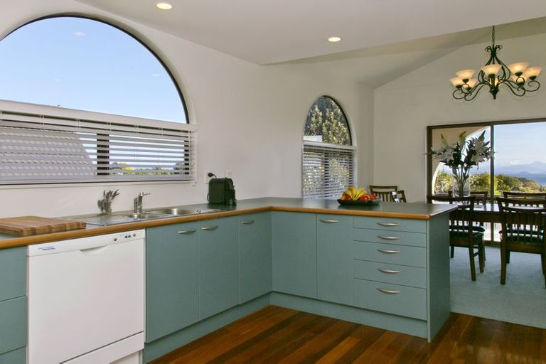 Photo of property in 100 Taupo View Road, Taupo, 3330