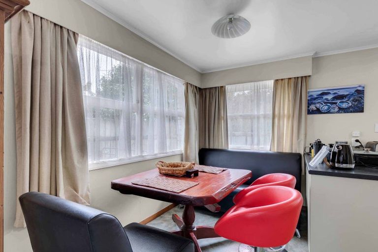 Photo of property in 8 Pulham Crescent, Queenwood, Hamilton, 3210