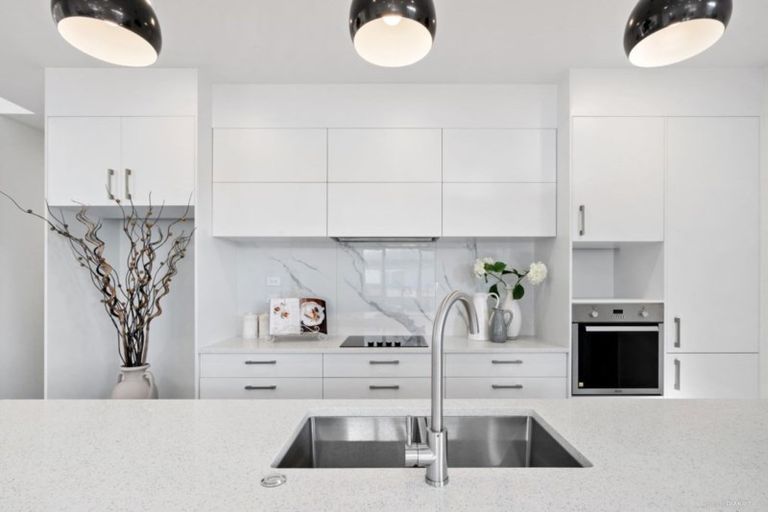 Photo of property in 30 Hillpark Drive, Pokeno, 2402