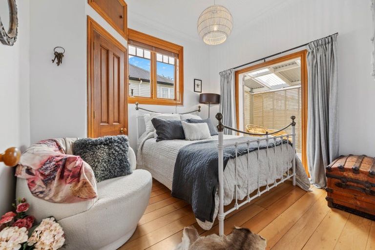 Photo of property in 12 High Street, Tirau, 3410