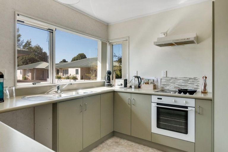 Photo of property in Cobham Close, 8/113 Cobham Drive, Hamilton East, Hamilton, 3216