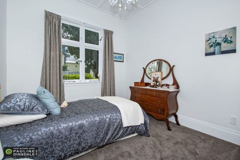 Photo of property in 17 Aubrey Street, Regent, Whangarei, 0112