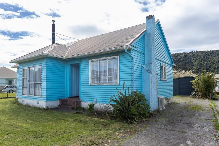 Photo of property in 23 Firth Street, Cobden, Greymouth, 7802