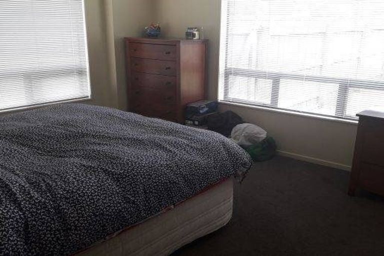 Photo of property in 3 Aotea Drive, Aotea, Porirua, 5024