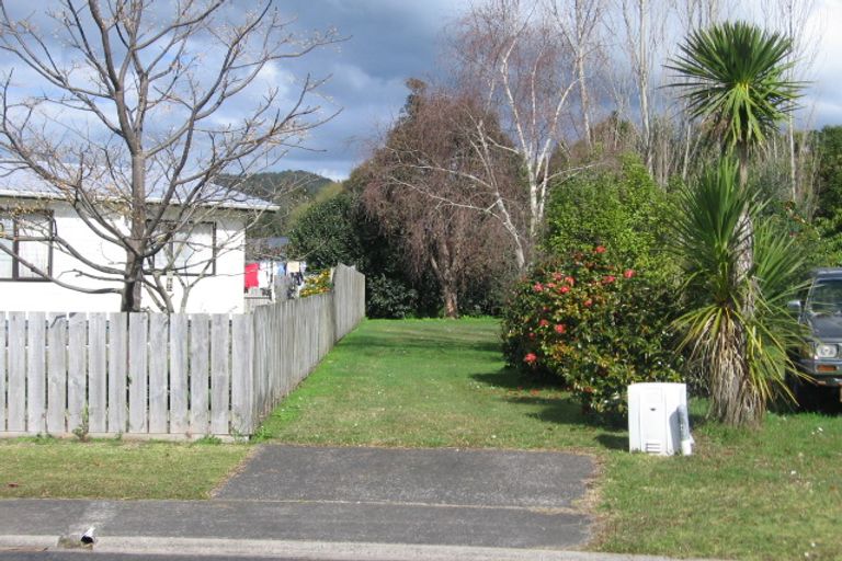 Photo of property in 107 Waverley Place, Whangamata, 3620