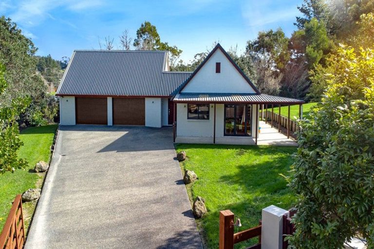 Photo of property in 388 Pine Valley Road, Dairy Flat, Silverdale, 0992