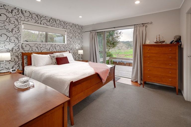 Photo of property in 145 Kanohi Road, Kaukapakapa, 0873