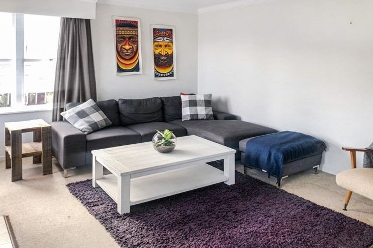 Photo of property in 85 Albany Highway, Unsworth Heights, Auckland, 0632