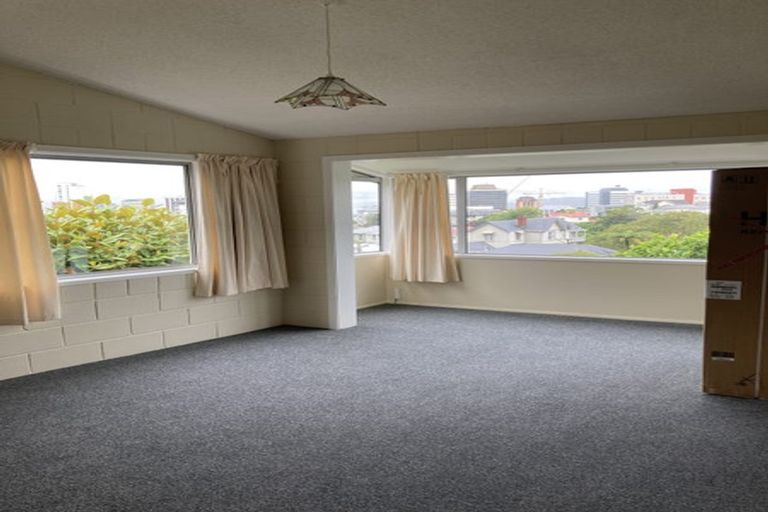 Photo of property in 5/219 Grant Road, Thorndon, Wellington, 6011