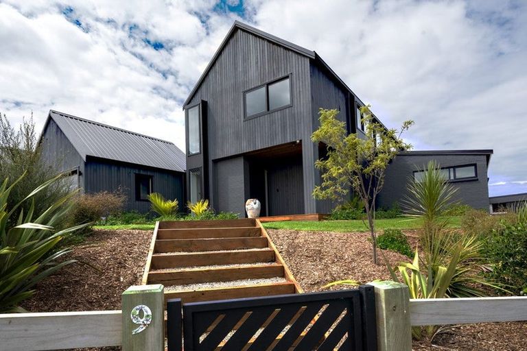 Photo of property in 9 Ridgelea Road, Long Bay, Albany, 0792